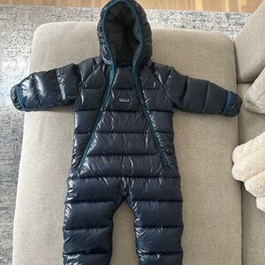 Patagonia Navy snowsuit